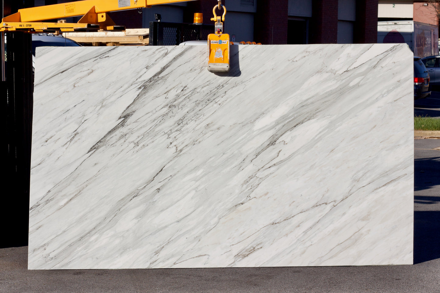 Calacatta Cremo - Lot 1300 - 3CM Polished - 121x72