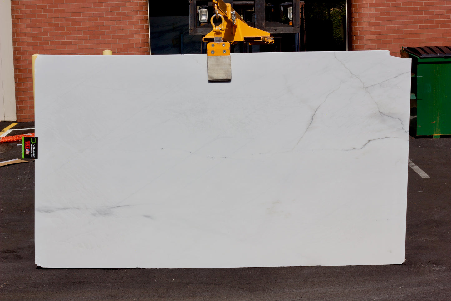 Calacatta Lincoln - Lot 1175 - 3CM Honed - 117x66