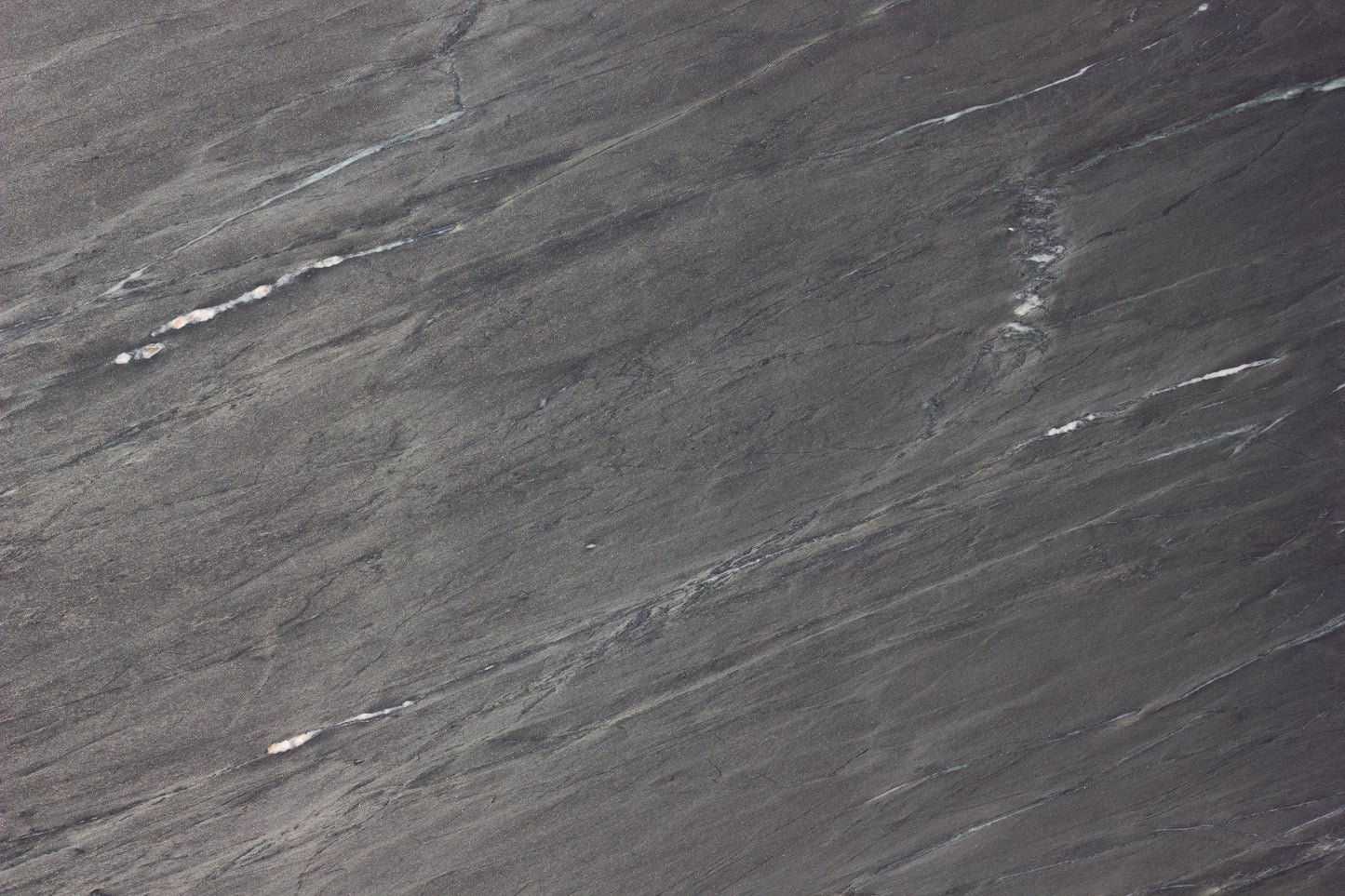 Marine Black - Lot 1387 - 114x72