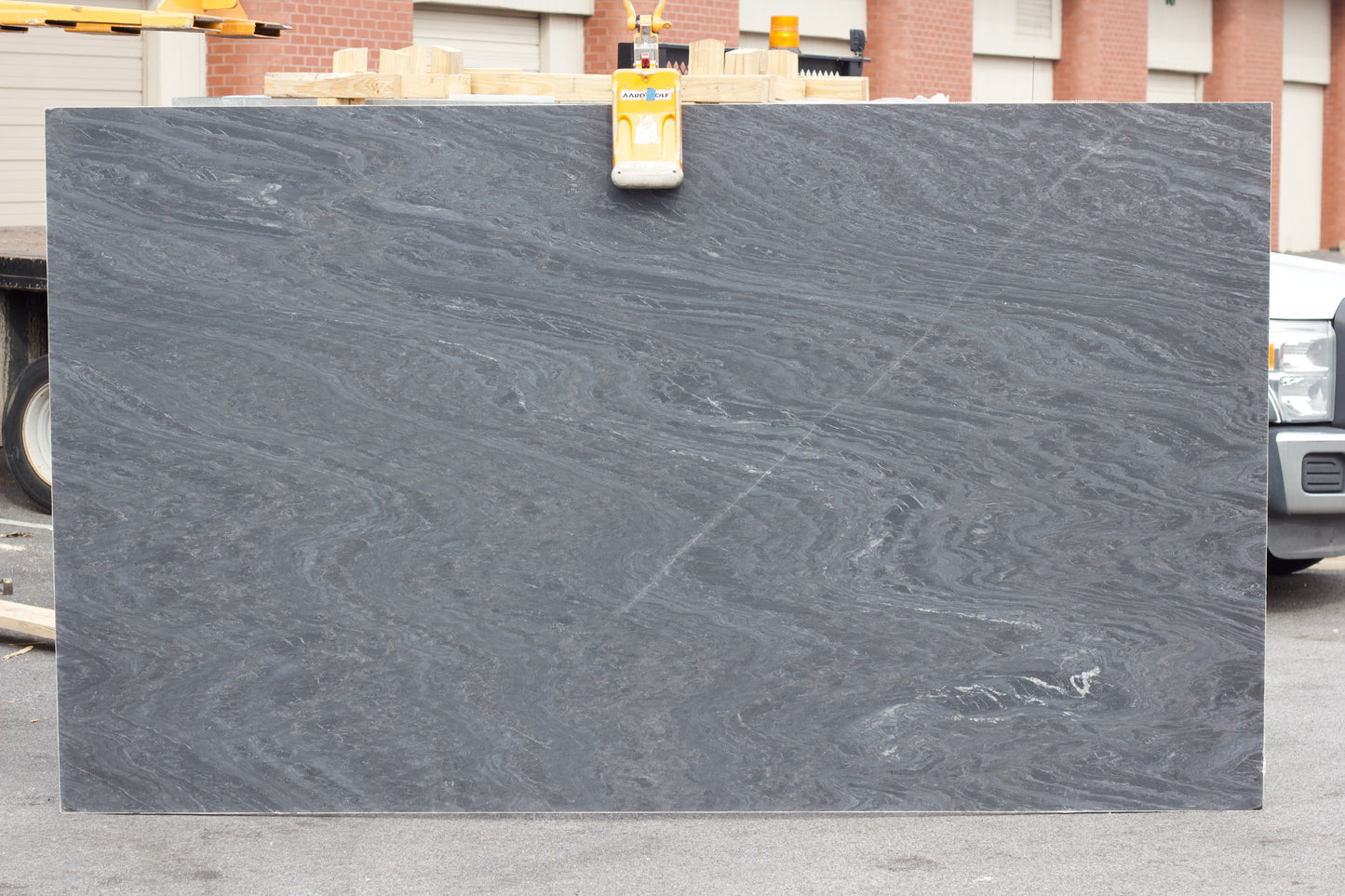 Markha Grey - Lot 1333 - 125x72