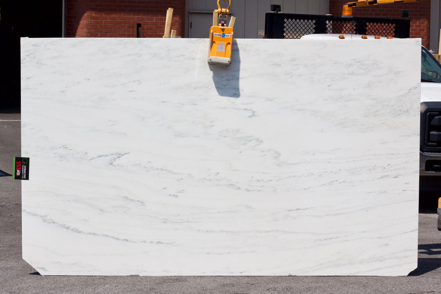 Olympian White Select - Lot 1282 - 125x74