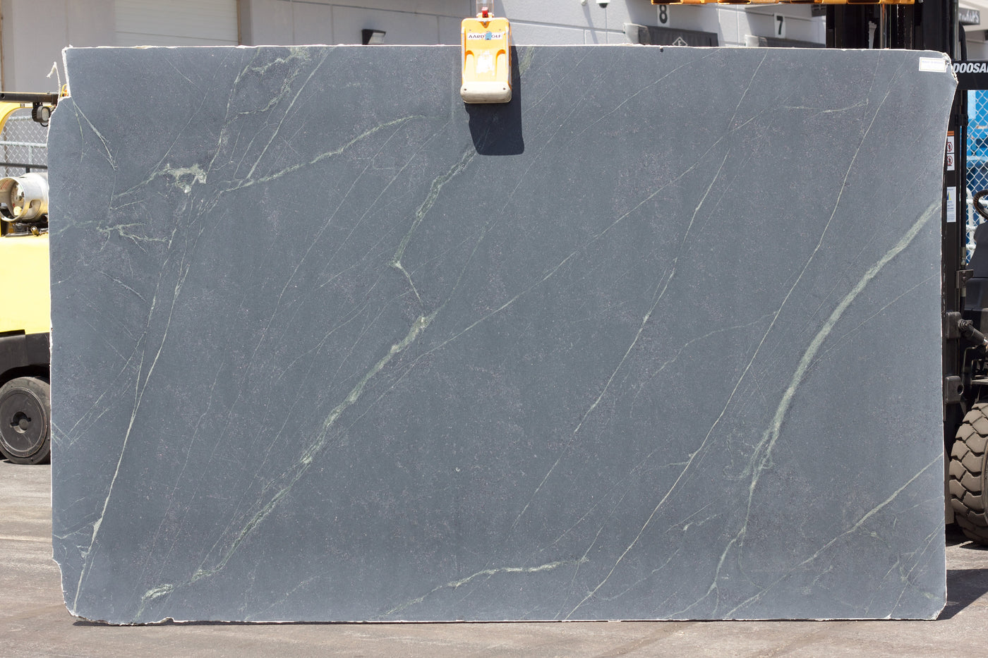 PA Soapstone - Lot 1624 - 3CM - 128x83