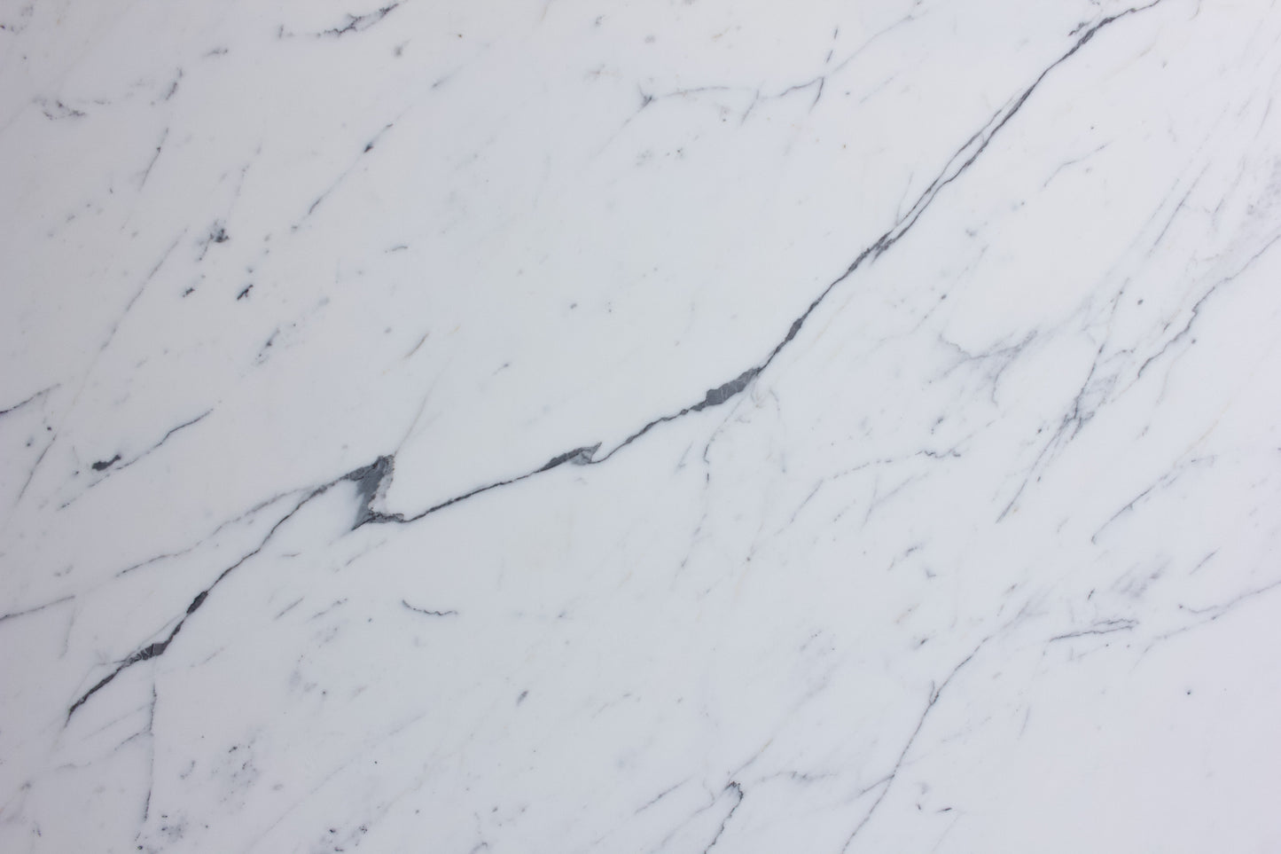 Statuary - Lot 1450 - 2CM Honed - 122x75