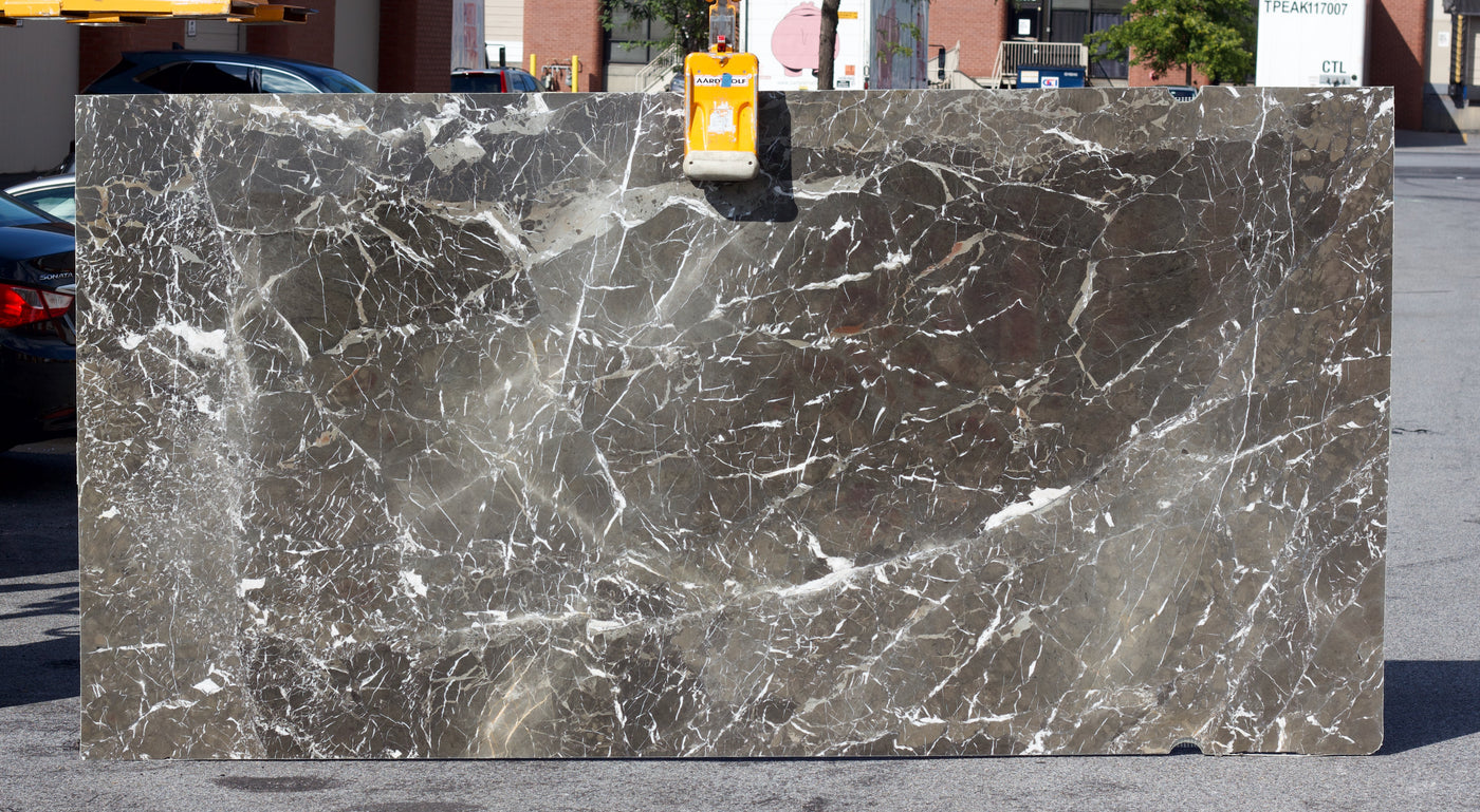 Valentine Gray - Lot 1373 - 2CM Polished - 125x63