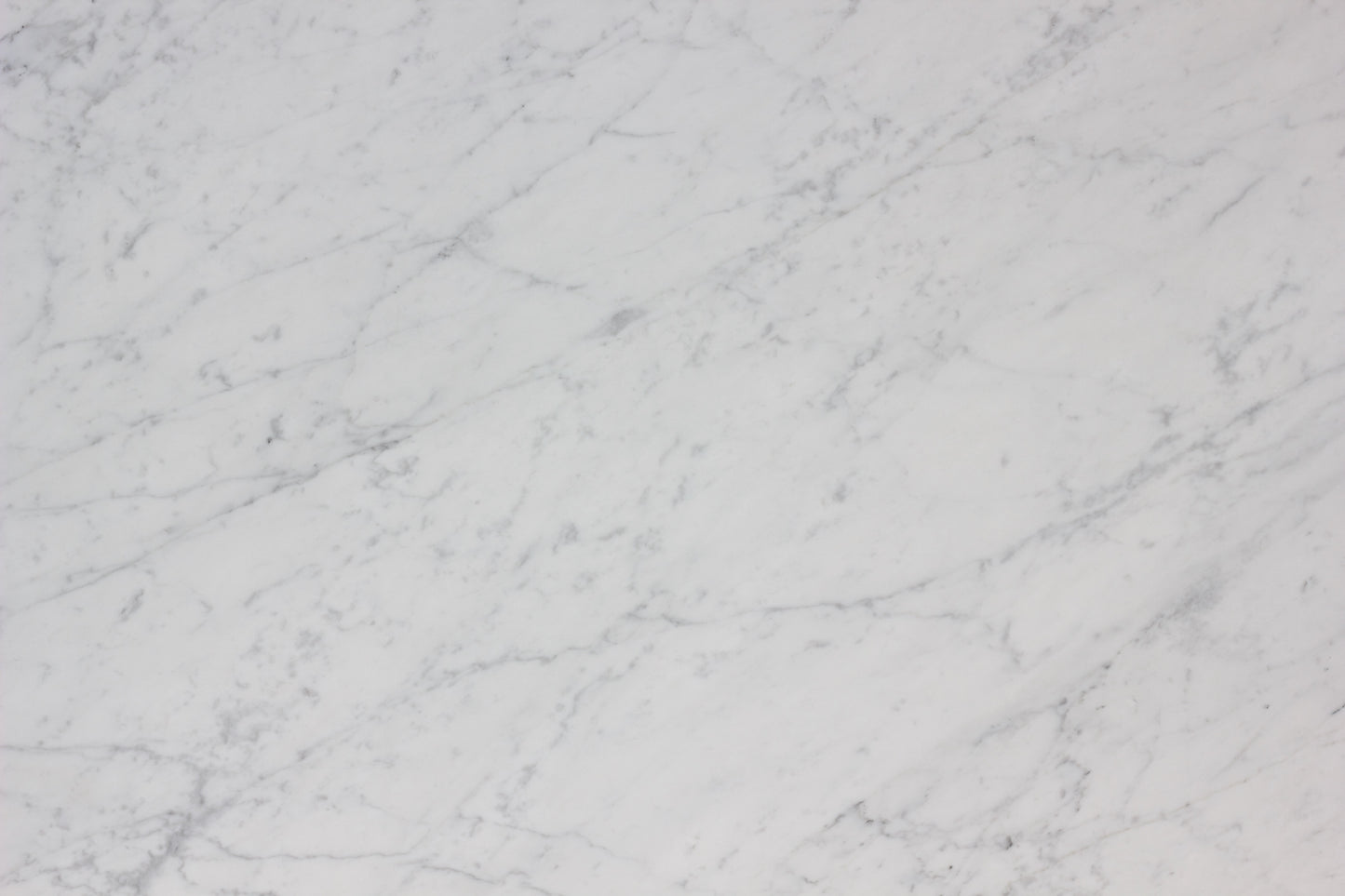 White Carrara - Lot 1630 - 3CM - 126x62