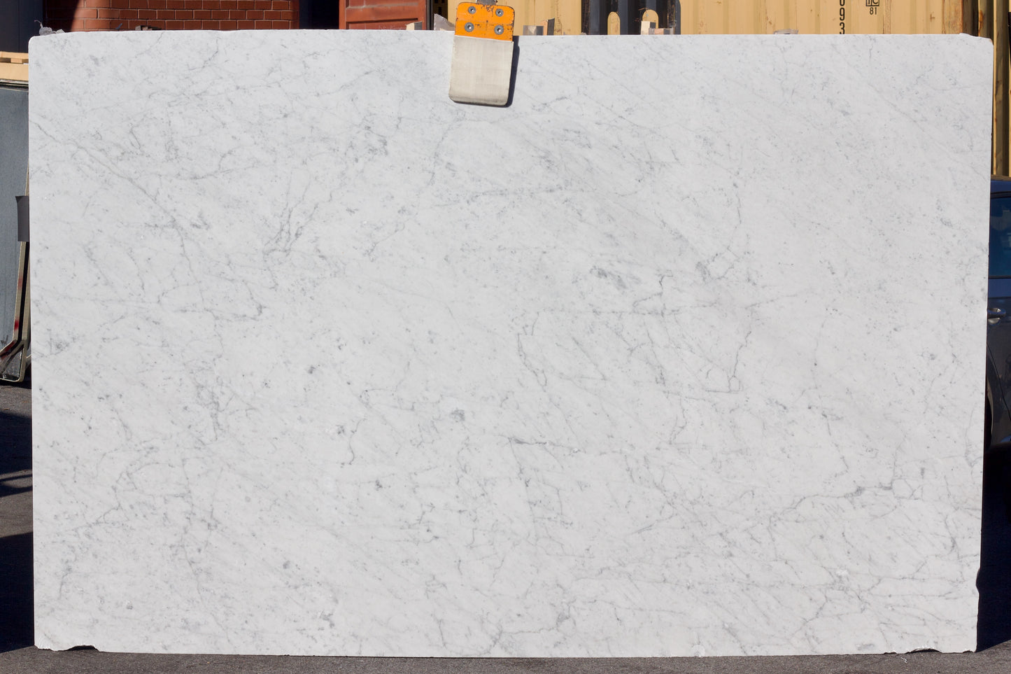 White Carrara - Lot 1400 - 3CM Honed/Polished - 112x75