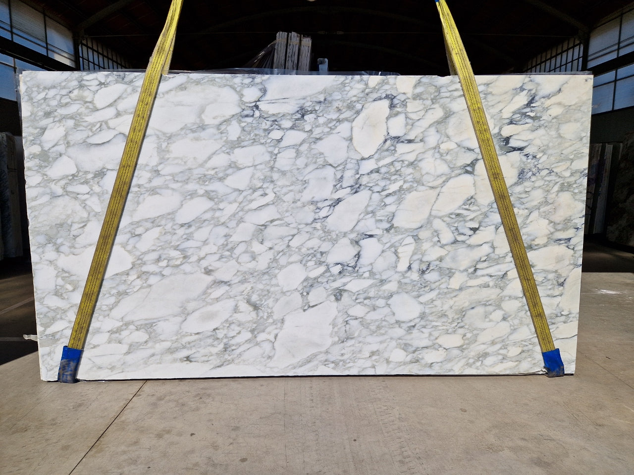 Calacatta Caldia - Lot 1478 - 2CM Honed - 140x76