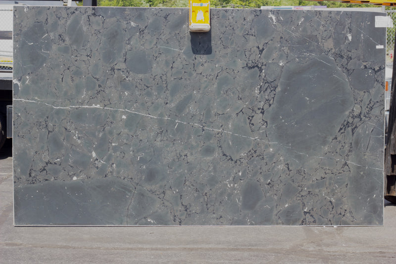 Diamond Black - Lot 1646 - 3CM  - 133x76