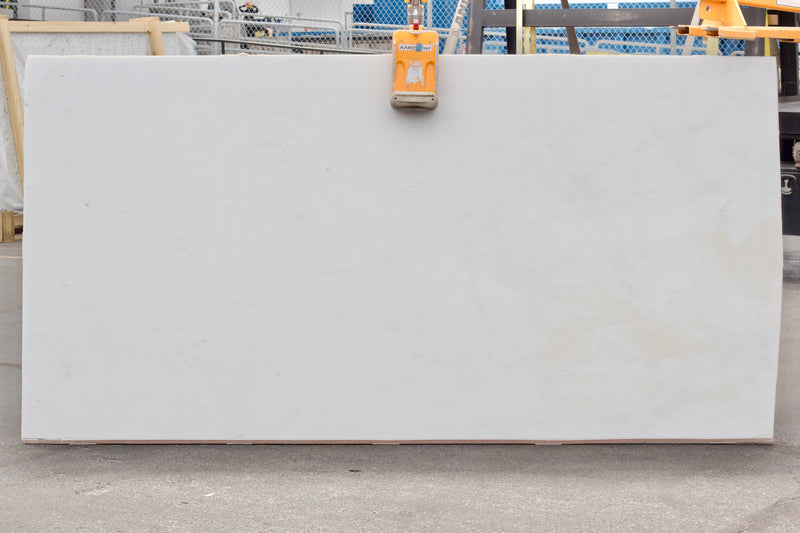 Mystery White - Lot 1631 - 3CM  - 116x59