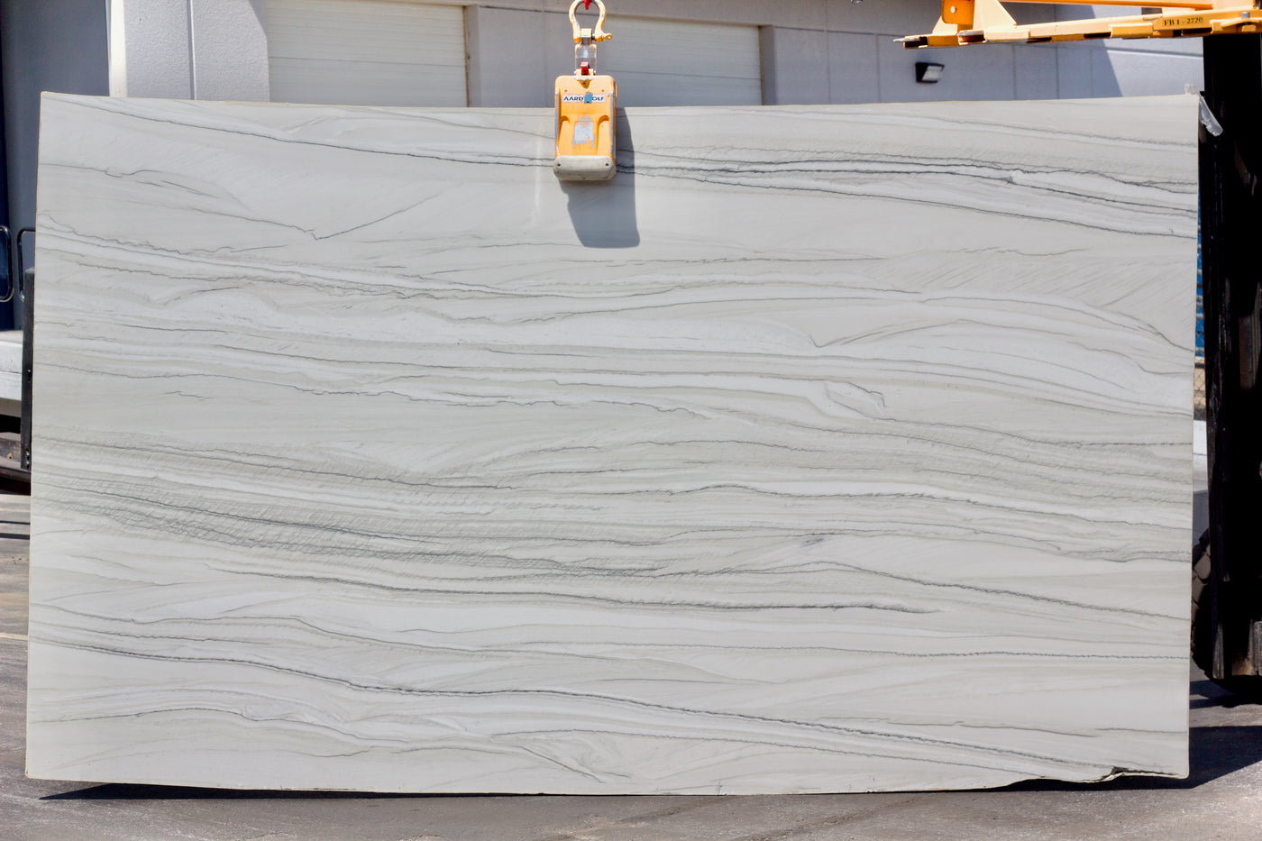 Chantilly - Lot 1622 - 3CM  - 136x80