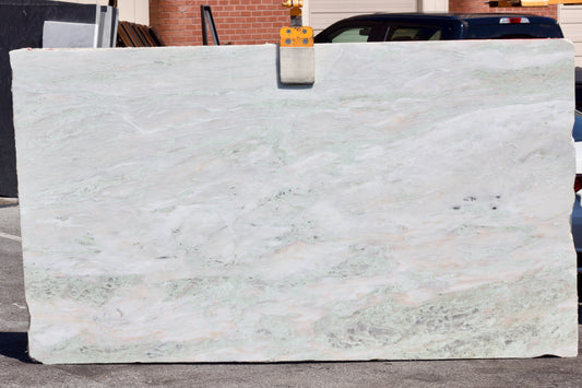 Cream Onyx - Lot 1534 - 3CM  - 116x66