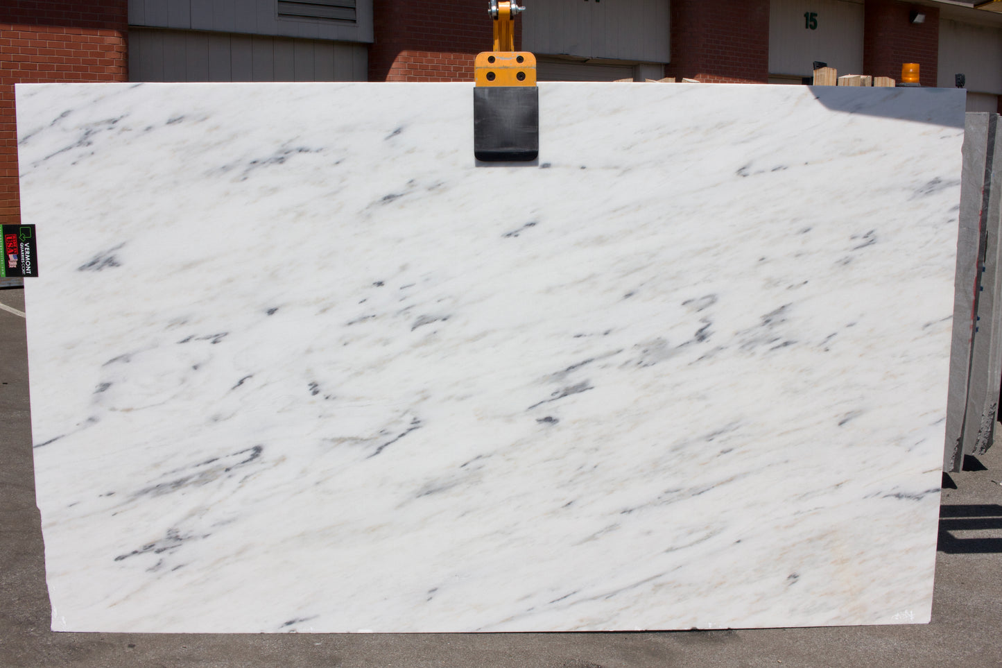 Eureka Danby - Lot 1346 - 122x74