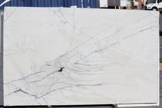 Fantasy Lux - Lot 1541 - 3CM  - 130x79