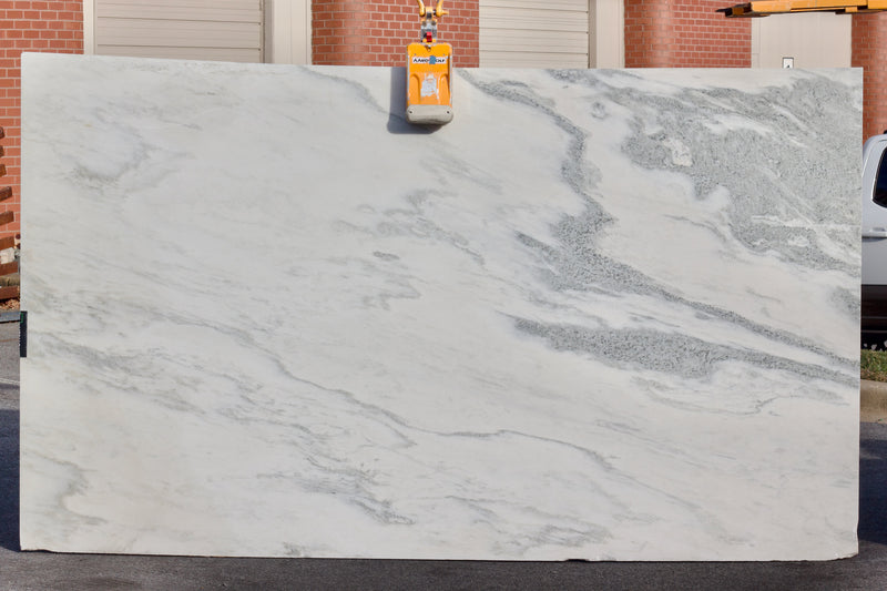 Montclair Danby - Lot 1562 - 3CM  - 126x75