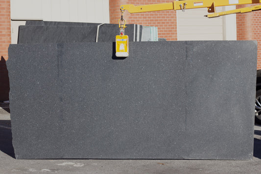 Cambrian Black - Lot 1571 - 3CM  - 134x65