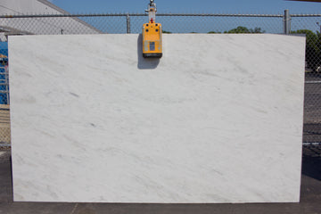 Imperial Danby - Lot 1609 - 3CM  - 123x71