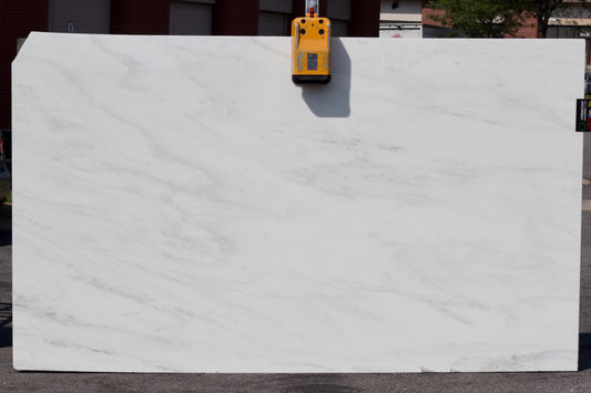 Olympian White Select - Lot 1371 - 121x71