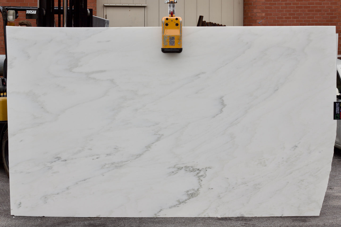 Olympian White Select - Lot 1485 - 3CM Honed - 126x75