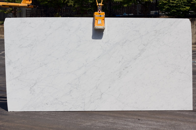 White Carrara - Lot 1630 - 3CM  - 126x62