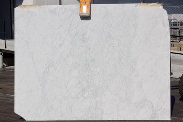 White Carrara - Lot 1632 - 3CM  - 111x76